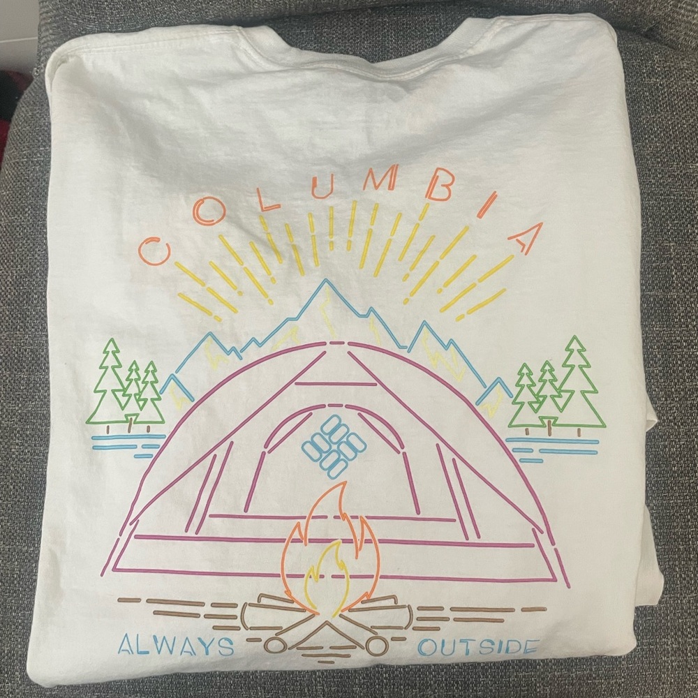 SUMMER SALE Men’s long sleeve, Columbia, white T-shirt with print on back - Picture 2 of 4